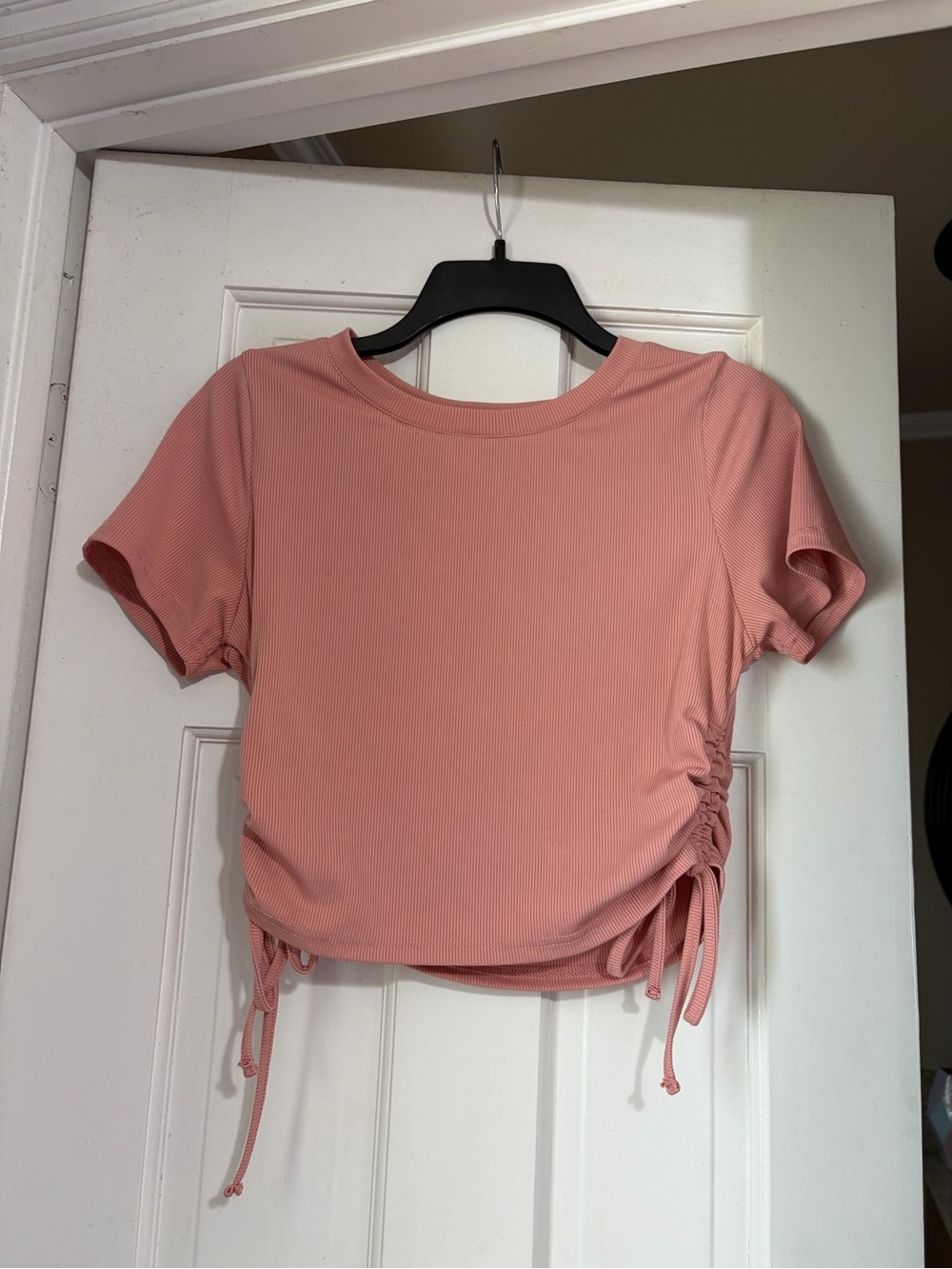 SHEIN Dusty Pink Ribbed Side-Ruched Crop Tee